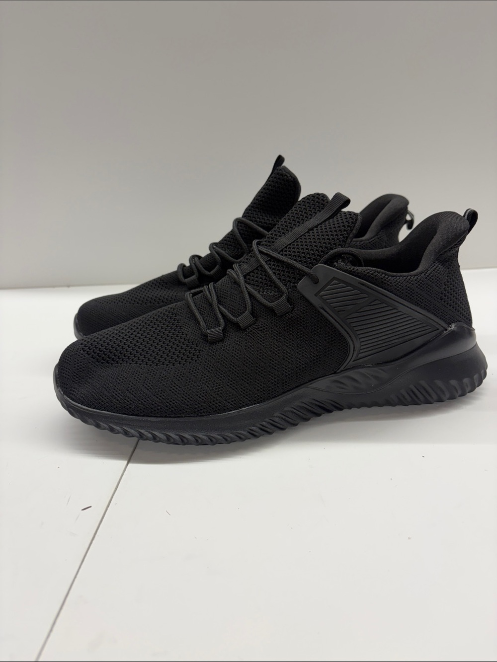 NEW AKK Men's All-Black Lightweight Knit Sneakers Size 13